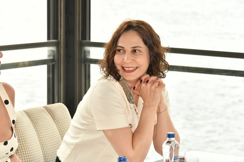 Yüzüklüler Kulübü :  Bo�az��n Büyüleyici Atmosferinde Düzenlenen Brunch�ta Bir Araya Geldi